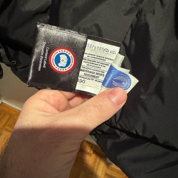 Women’s Canada Goose Parka Size L - Picture 8 of 13